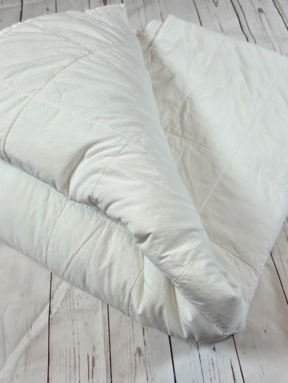 Parachute Linen Box Quilt comforter King Calking Off White